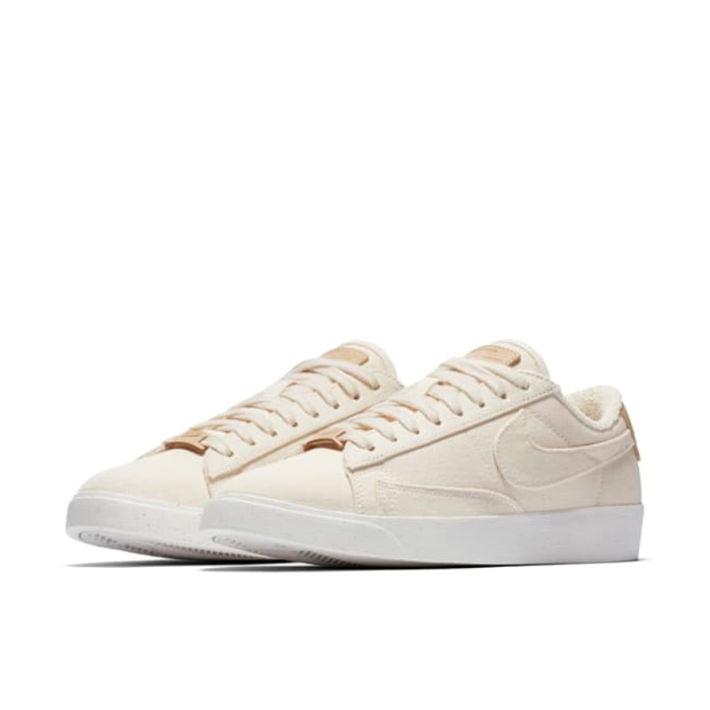 Nike av9371 deals