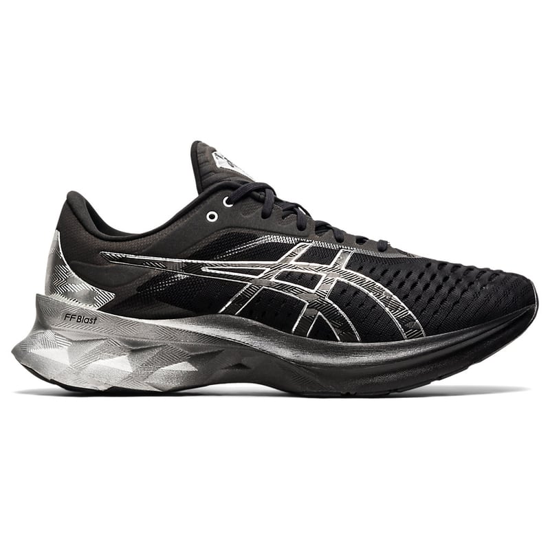 ASICS Novablast 1011B157-001 01