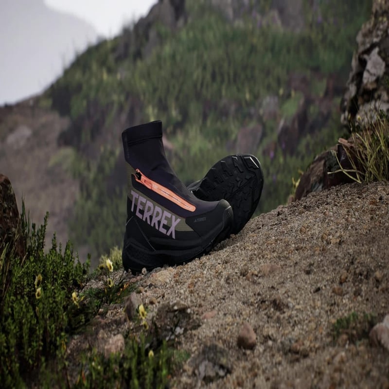 adidas Terrex Free Hiker 2.0 COLD.RDY IE0837 02