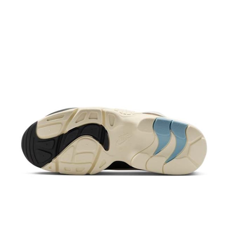 Nike Air Diamond Turf IF2534-100 02