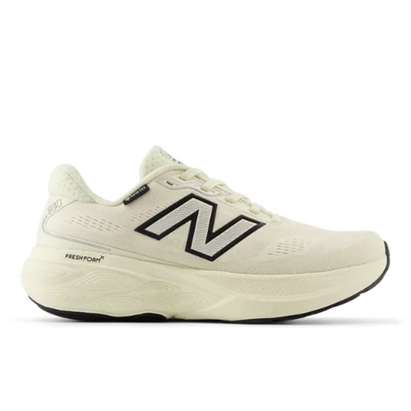 New Balance Fresh Foam X 880v15 GORE-TEX W880GA15 01