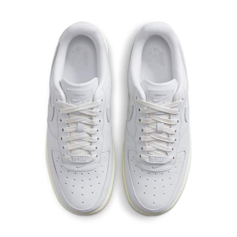 Nike Air Force 1 Premium DR9503-100 04