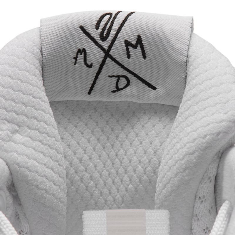 Košarkarski copati Nike Book 2 "White & Black" | Moški | Košarka | 09 | SPORTSHOWROOM