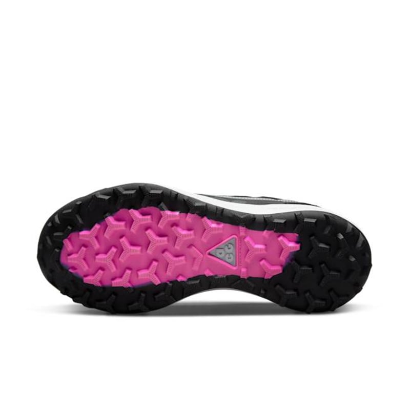 Nike ACG Lowcate DM8019-002 02