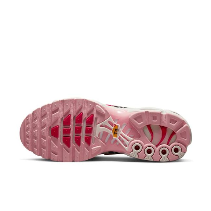 Nike Air Max Plus DZ4842-600 02