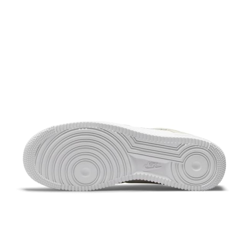 Nike Air Force 1 '07 LV8 DB3597-100 02
