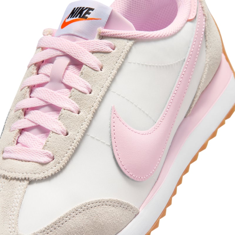 Nike Pacific sneakerek "White & Pink" | Női | Sportstyle | 07 | SPORTSHOWROOM