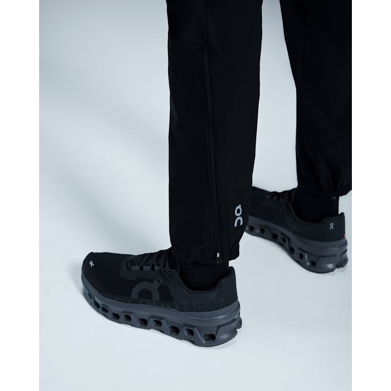Panteloni On Core "Black" | | | 05 | SPORTSHOWROOM