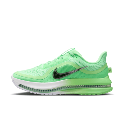 Nike Pegasus Premium runners "Illusion Green" | Women | Running | 00 | SPORTSHOWROOM