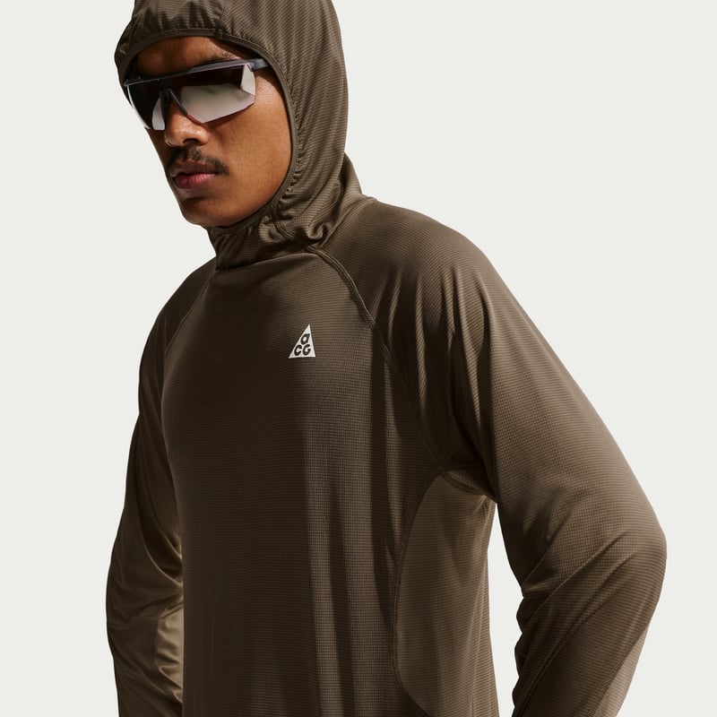 Top Nike ACG "Solar Chase" Dri-FIT UV Protection Hooded "Ironstone" | Homem | Exterior | 03 | SPORTSHOWROOM