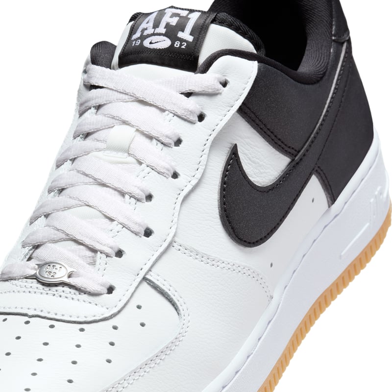 Zapatillas Nike Air Force 1 '07 LV8 "Summit White & Black" | Hombre | Estilo deportivo | 06 | SPORTSHOWROOM