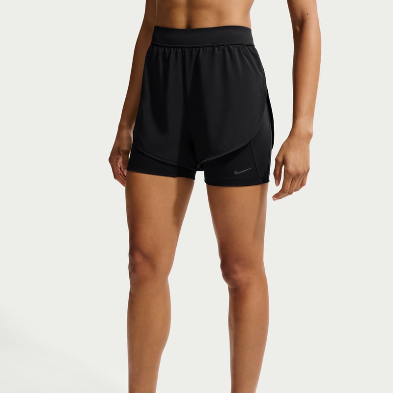 Nike Universa HJ2261-010 02