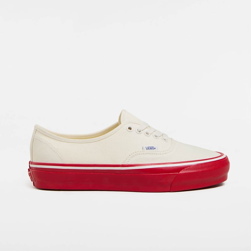 Vans Premium Authentic VN000EBNYF9 01