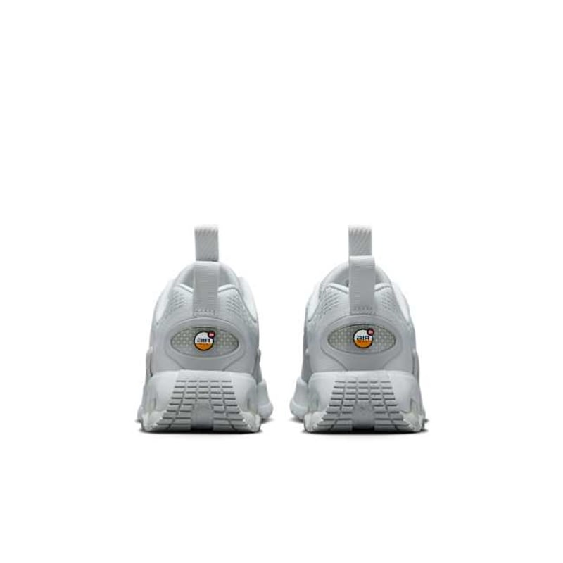 Nike Air Max Dn FN4453-012 06