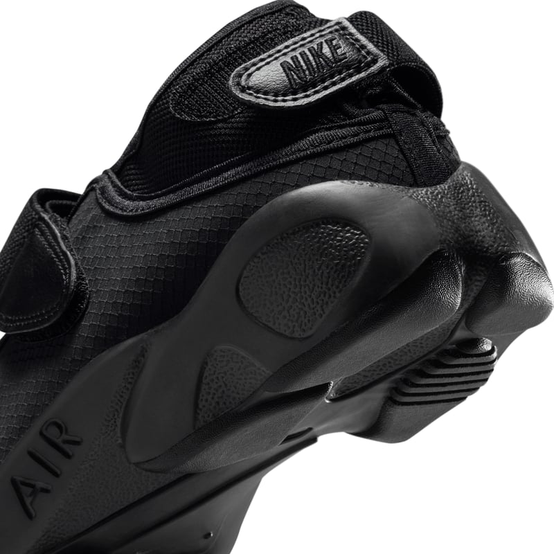 Nike Air Rift Breathe runners "Triple Black" | Women | Sportstyle | 08 | SPORTSHOWROOM