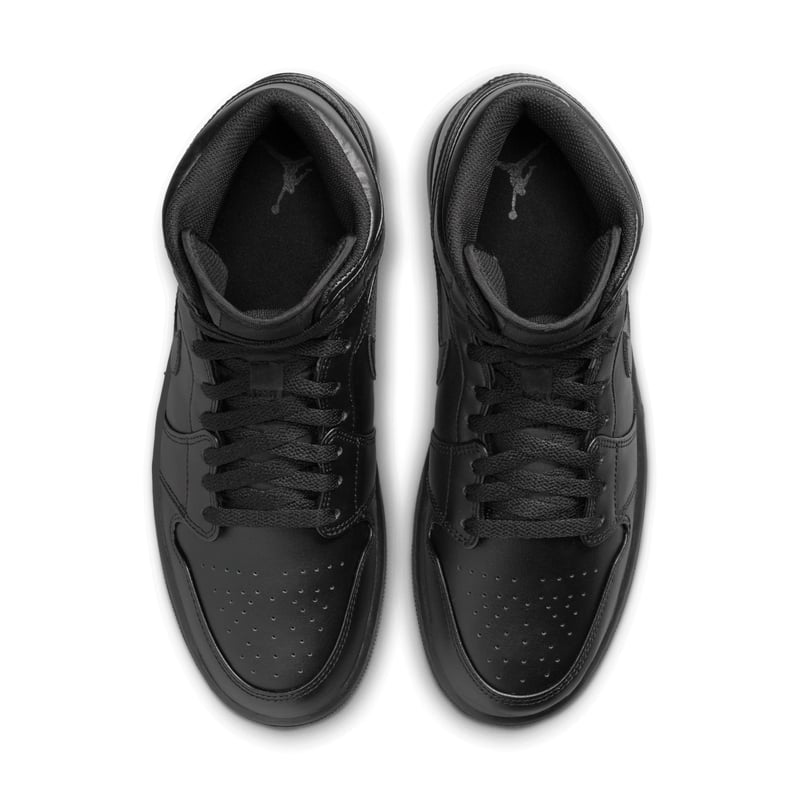 Aj1 triple black deals