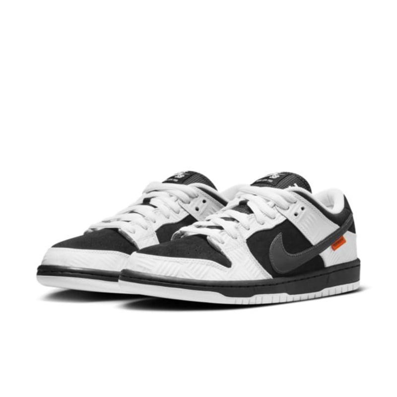 Nike SB Dunk Low x TIGHTBOOTH FD2629-100 05