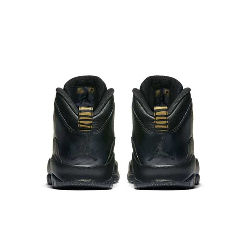 Jordan 10 Retro 310805-012 06