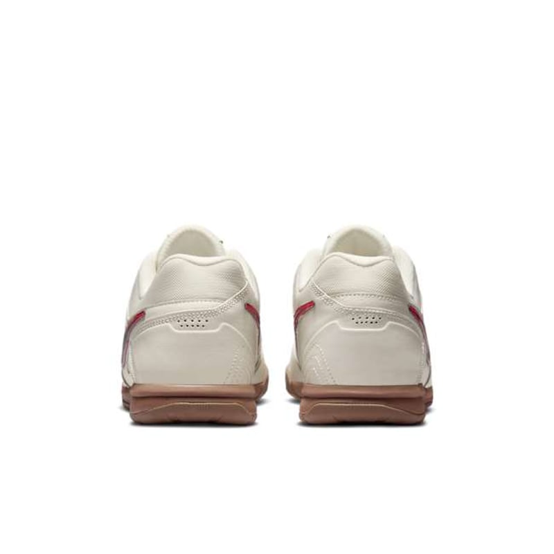 Nike Gato IH4380-110 06