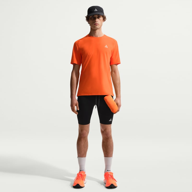 Nike ACG 'Solar Chase' Dri-FIT ADV Shirt "Safety Orange" | Men | Outdoor | 04 | SPORTSHOWROOM
