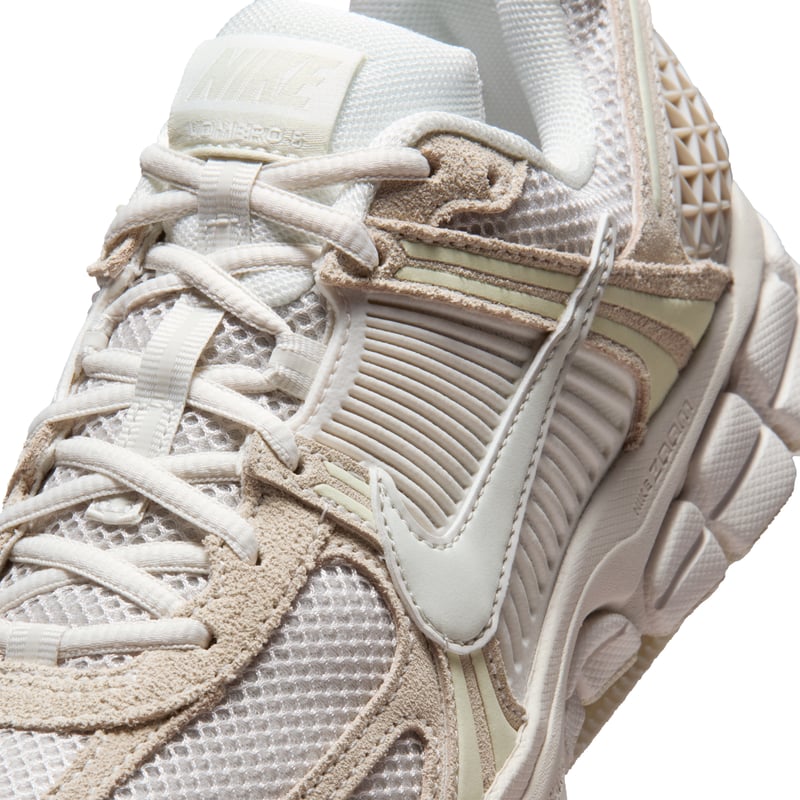 Nike Zoom Vomero 5 HQ0458-003 07