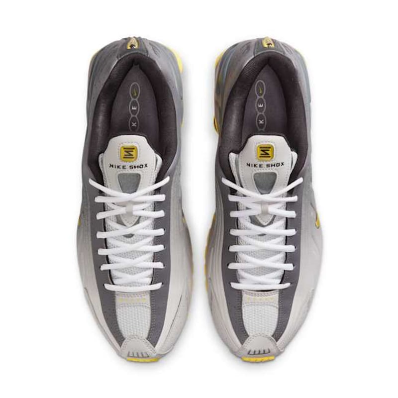 Nike Shox R4 IH3397-078 04