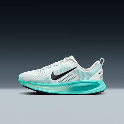 Nike Vomero 18 HQ2157-103
