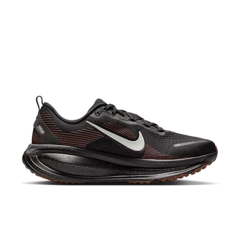 Nike Vomero 18 IH4454-001 03