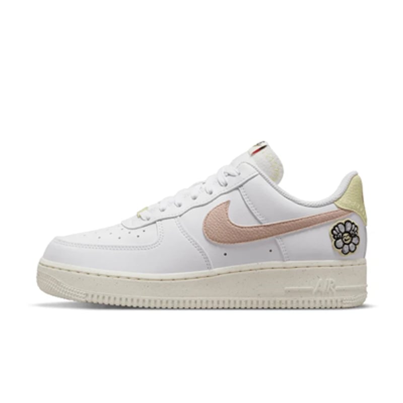 Nike Air Force 1 '07 SE DJ6377-100 01