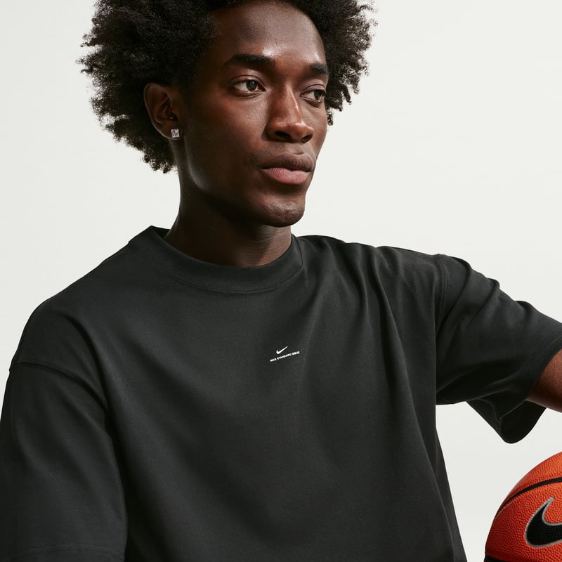 Nike Standard Issue Dri-FIT IR1861-010 03
