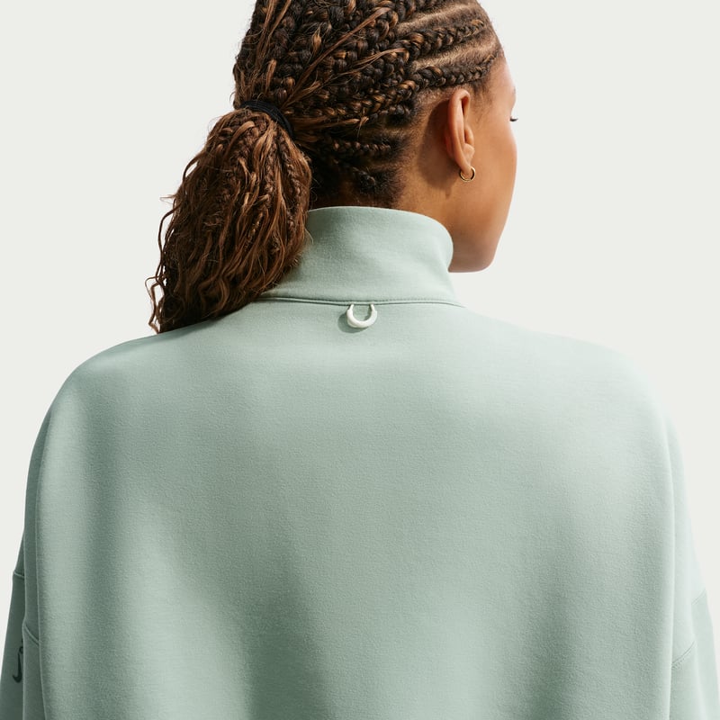 Nike 24.7 ImpossiblySoft Dri-FIT Oversized HQ8188-006 02