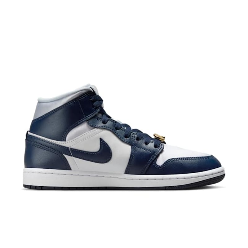 Jordan 1 Mid SE FZ8777-044 03