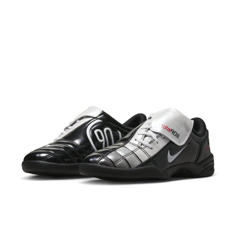 Nike Total 90 SE IO2389-001 05