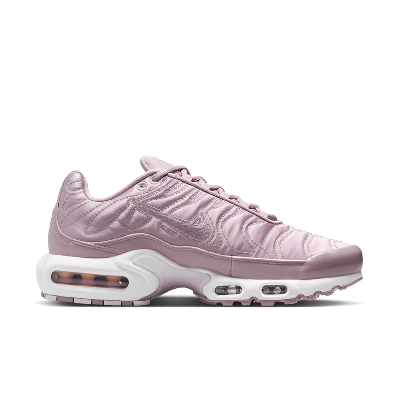 Sneakersy Nike Air Max Plus SE ‘Satin’ "Plum Fog" | Kobiety | Sportstyle | 03 | SPORTSHOWROOM