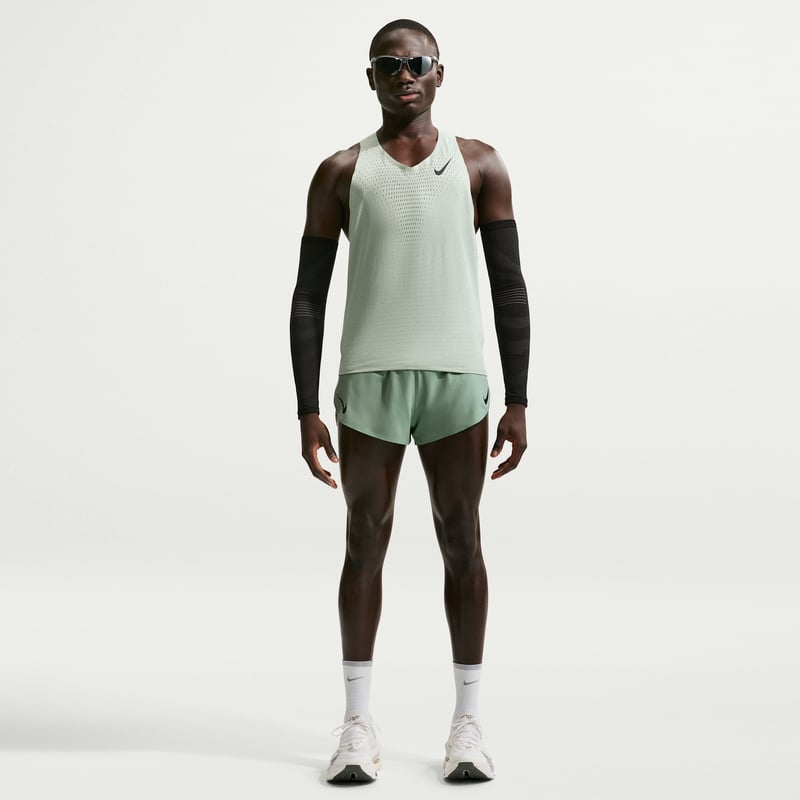 Nike AeroSwift Dri-FIT ADV FN3349-006 01