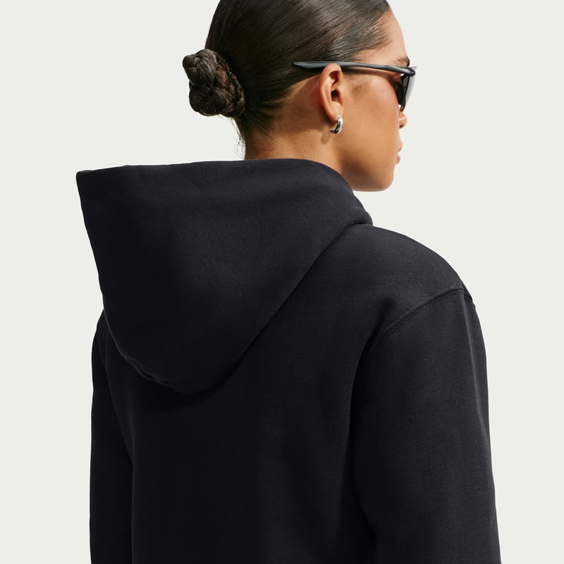 Nike Studio Fleece Medium Weight Pullover Hettegenser "Total Black & Sail" | Dame | | 01 | SPORTSHOWROOM