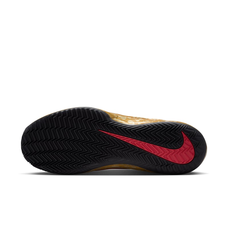 Nike Vapor 12 Clay x Carlos Alcaraz tennis runners "Sport Red & Metallic Gold" | Men | Tennis | 02 | SPORTSHOWROOM