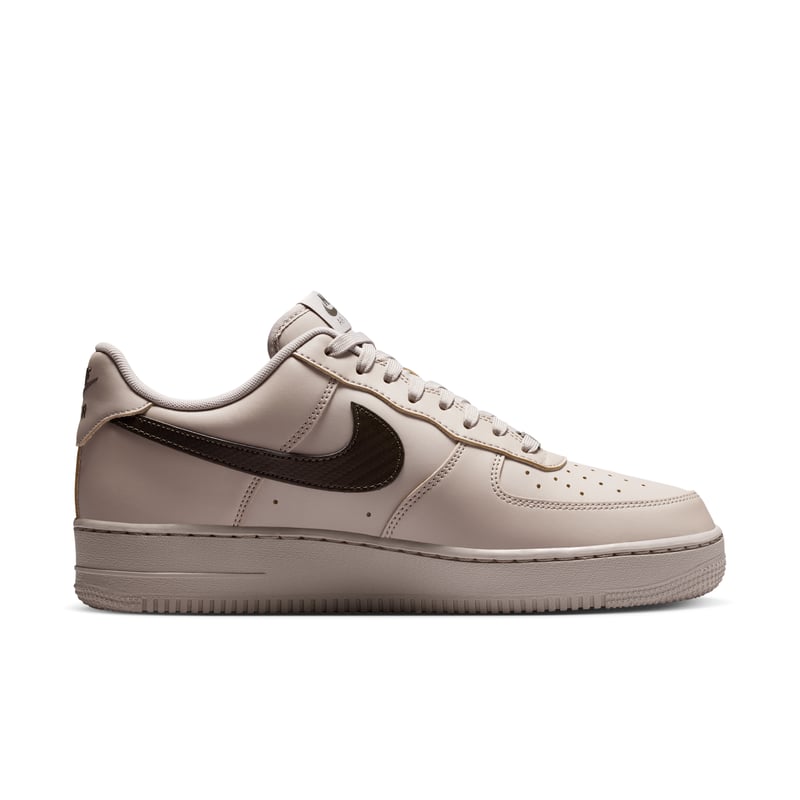 Nike Air Force 1 '07 Sneaker "College Grey & Newsprint" | Herren | Sportstyle | 03 | SPORTSHOWROOM