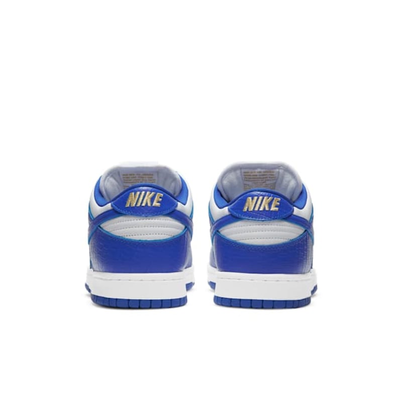 Nike SB Dunk Low x Supreme ‘Stars’ DH3228-100 06