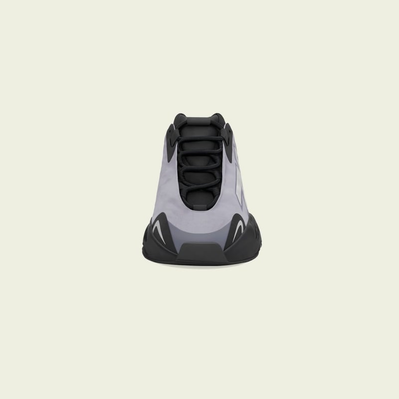 Yeezy Boost 700 MNVN GW9526 03