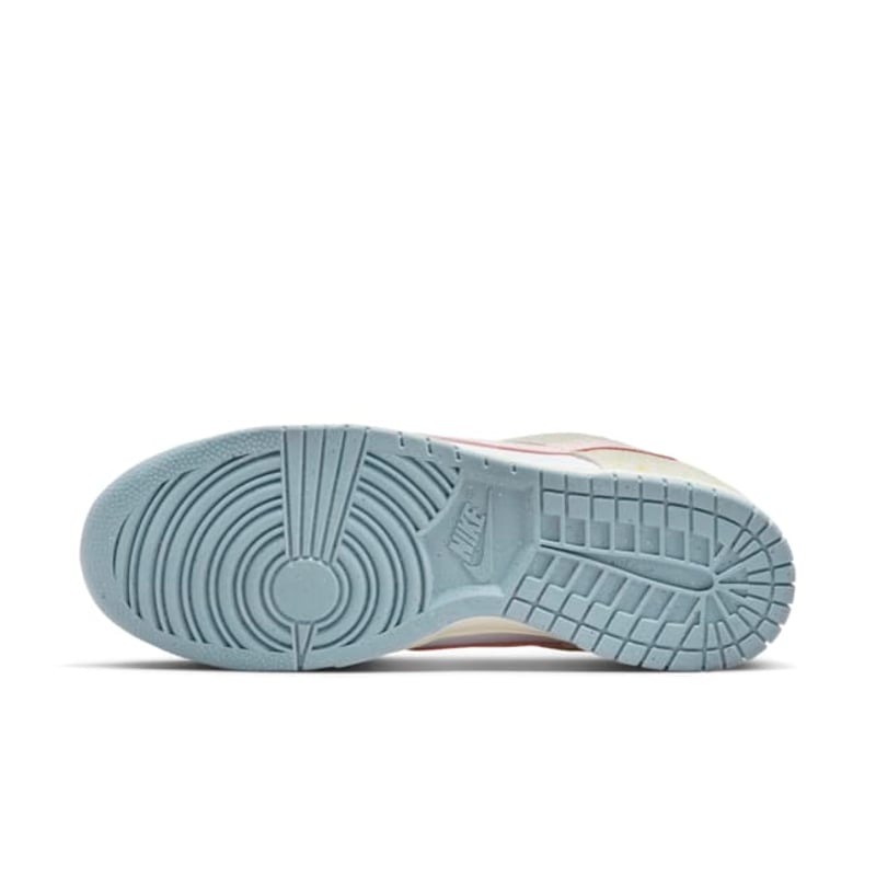 Nike Dunk Low DV6486-100 02