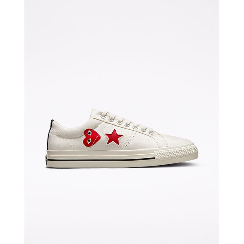 Converse One Star x Comme des Garçons Play A01792C 01