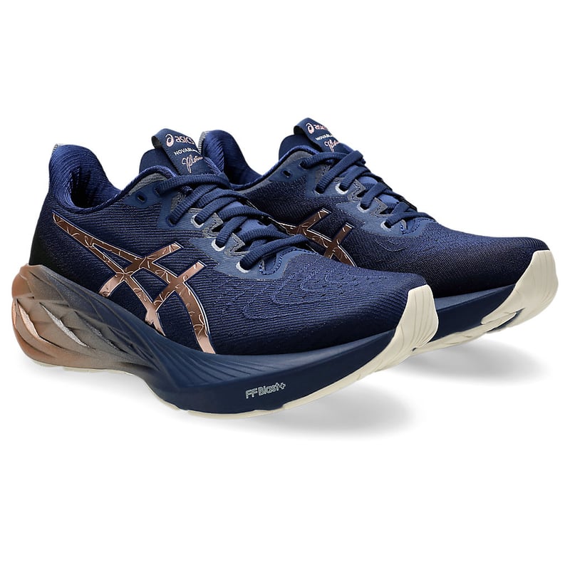 ASICS Novablast 4 Platinum 1012B739-400 02