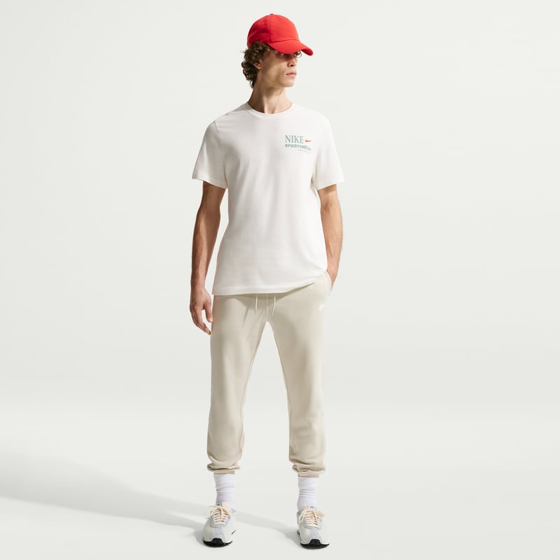 Nike Club French Terry FN3801-229 01