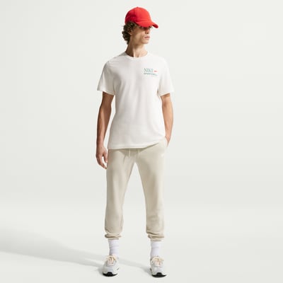 Nike Club French Terry FN3801-229 01