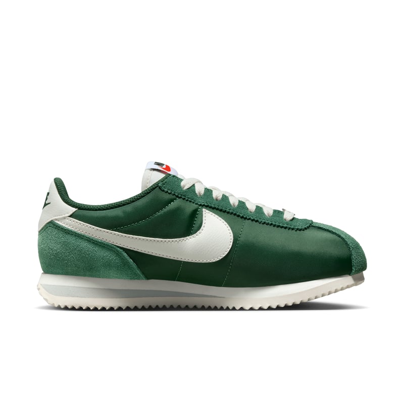 nike cortez basic txt vday