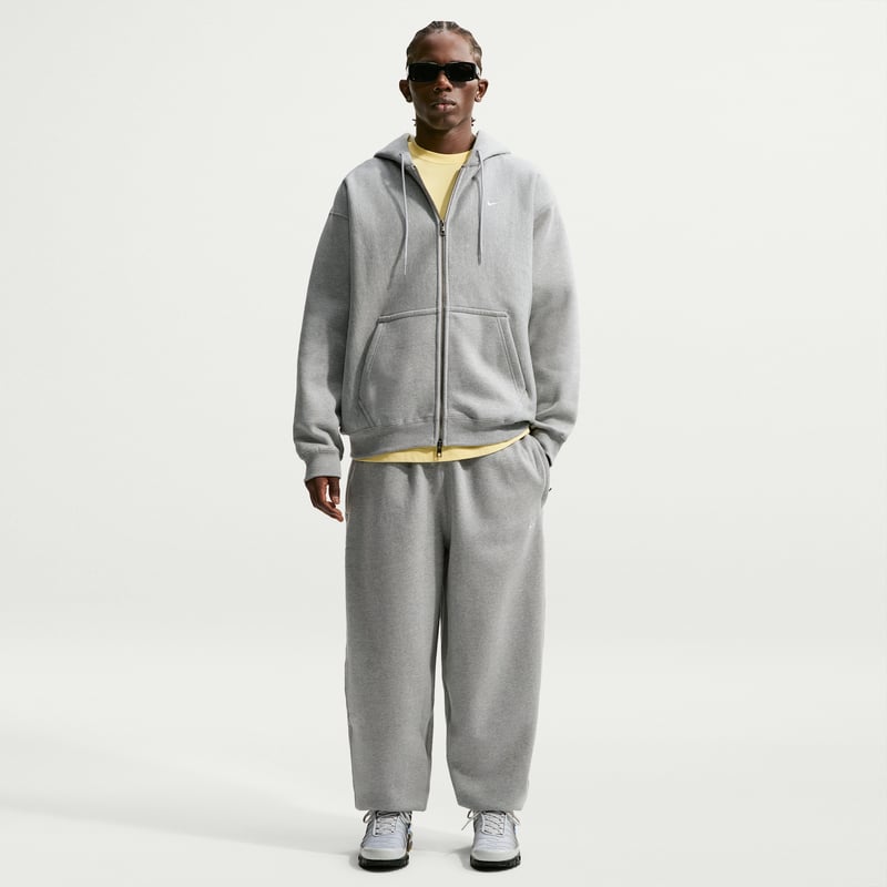 Nike Solo Swoosh Cuffed Fleece HV1088-063 01