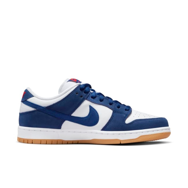 Nike SB Dunk Low DO9395-400 03