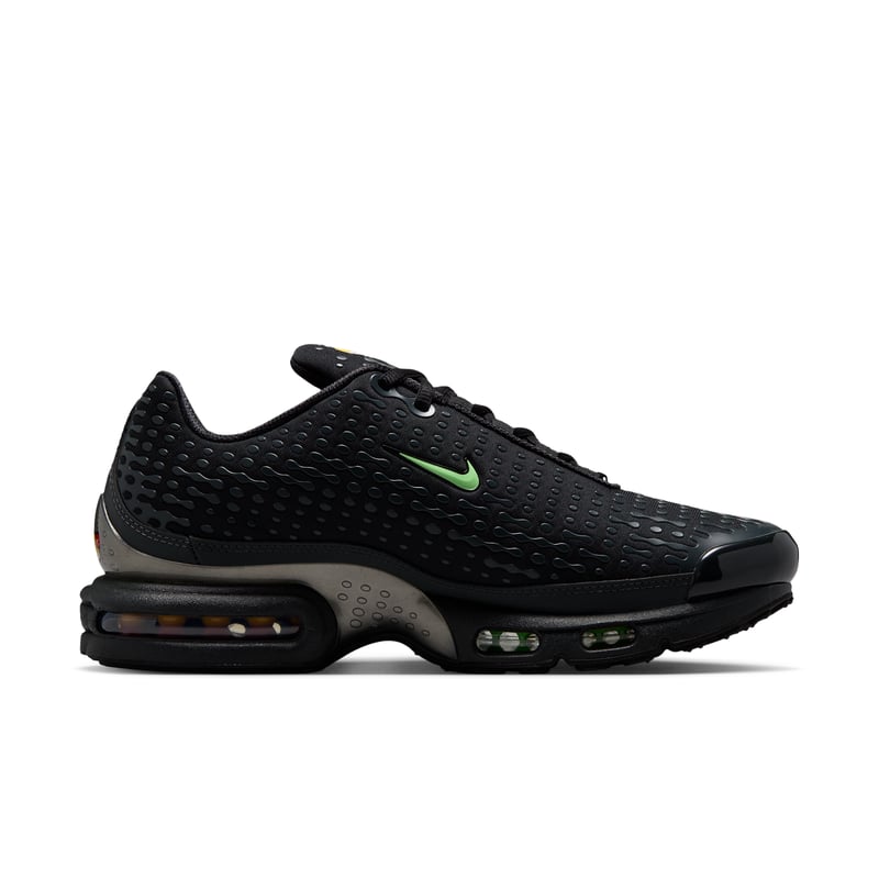 Tenisky Nike Air Max Plus 7 "Black & Illusion Green" | Muži | Sportstyle | 03 | SPORTSHOWROOM