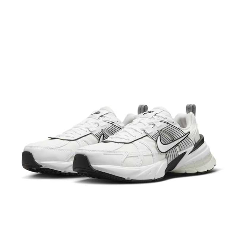 Nike V2K Run HF5342-100 05